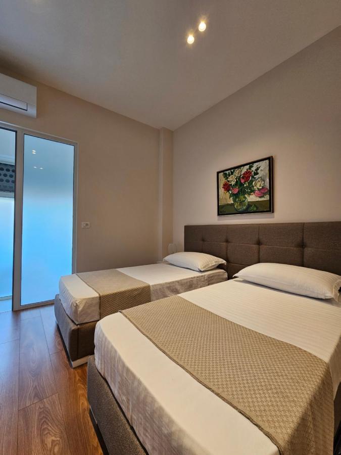 Alba Studio Apartment Тирана Екстериор снимка