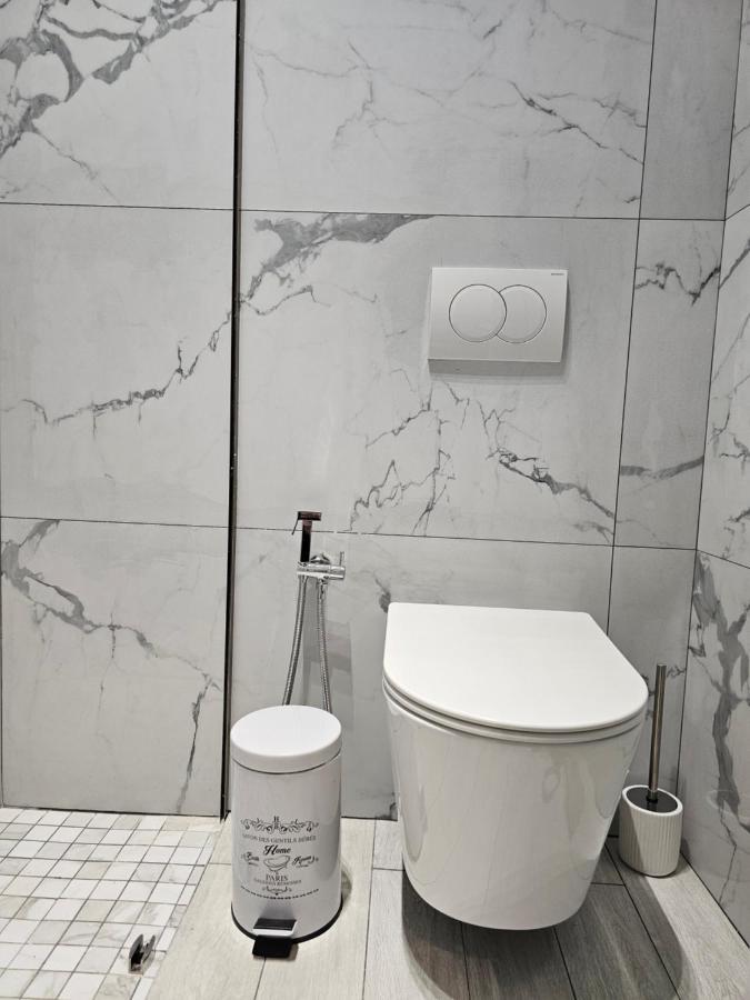 Alba Studio Apartment Тирана Екстериор снимка
